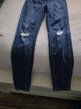 Judy Blue Dark Blue Denim Jeans with Contrast Stitching